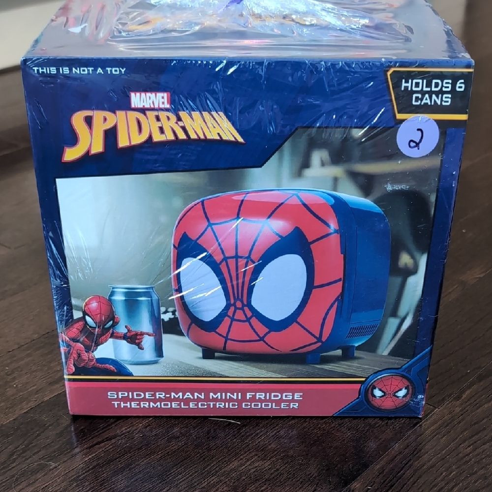 NWT Marvel Spider-Man Red and Blue Mini Fridge